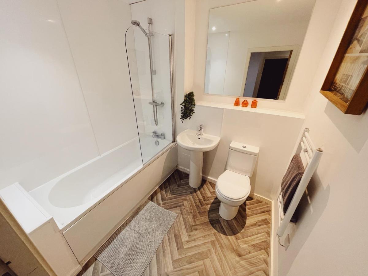 Newcastle Quayside - Sleeps 8 - Central Location Apartamento Exterior foto